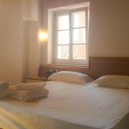 All'arco Hotel *